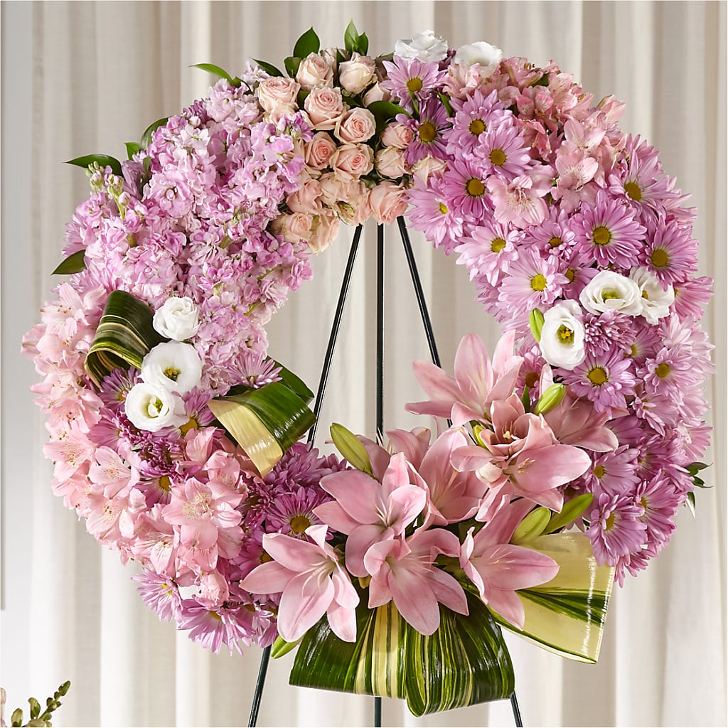 Gift of Warmth Wreath – R & J BLOOMS, Rowlett TX