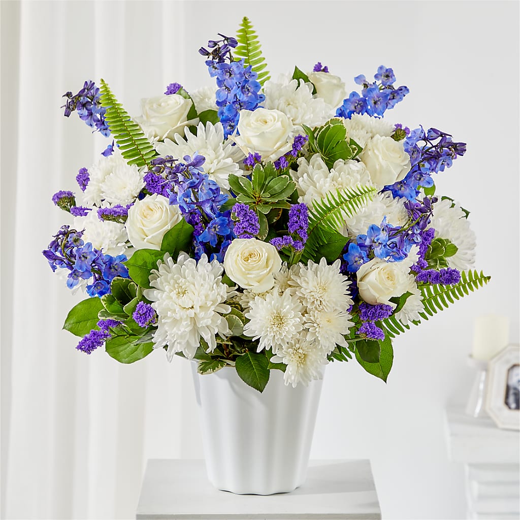 Hold Dear Tabletop Basket – R & J BLOOMS, Rowlett TX