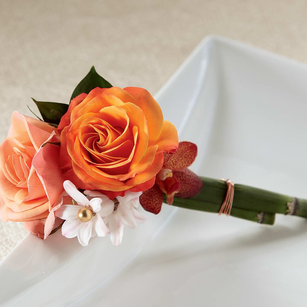 Sunset Dream Boutonniere – R & J BLOOMS, Rowlett TX