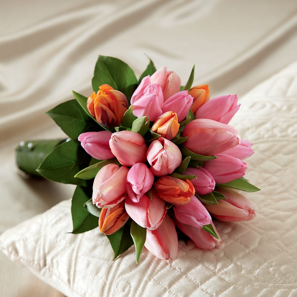 Embraceable Bouquet – R & J BLOOMS, Rowlett TX