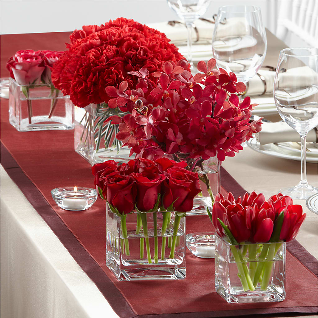 Modern Grace Centerpiece – R & J BLOOMS, Rowlett TX
