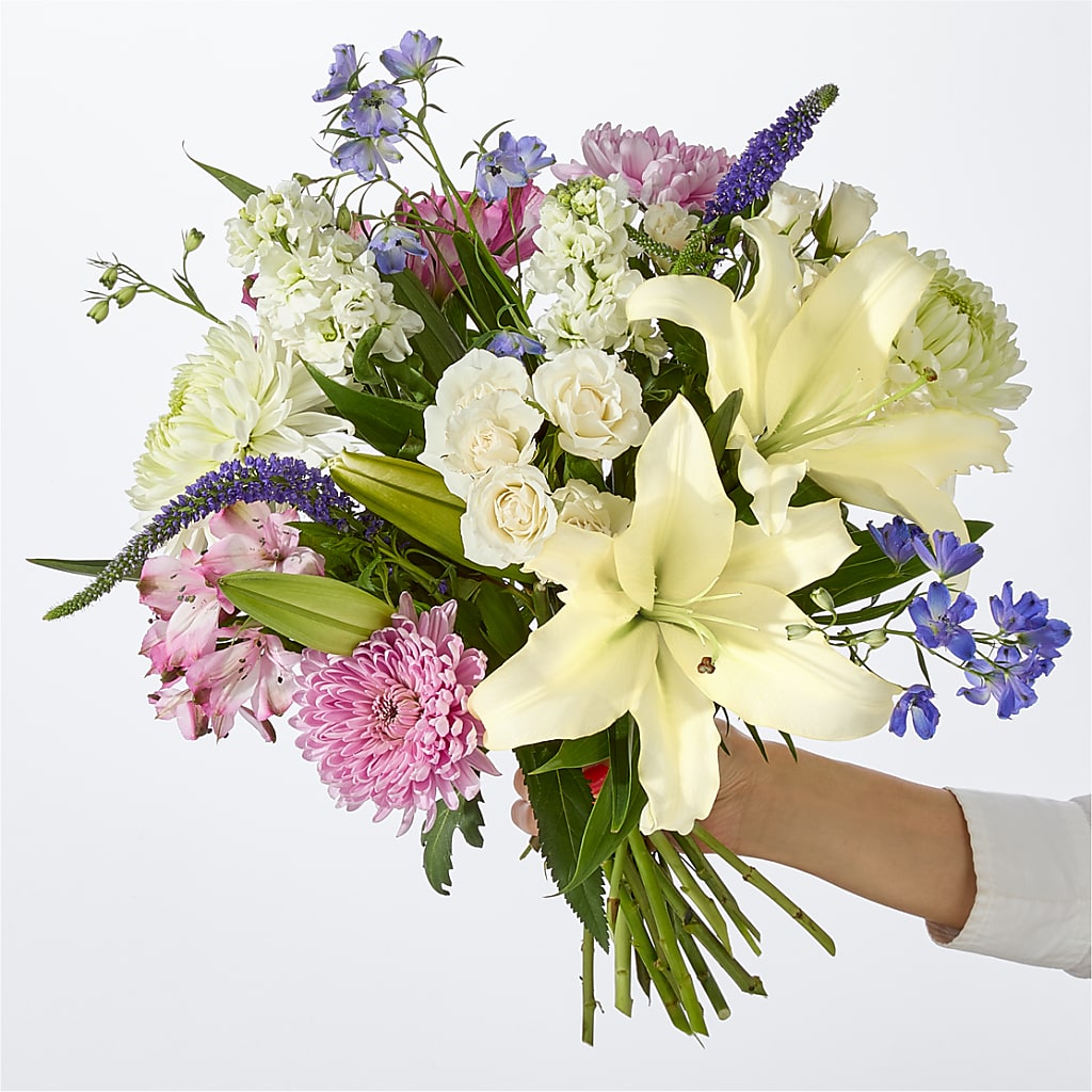 Winter Celebration Bouquet – R & J BLOOMS, Rowlett TX