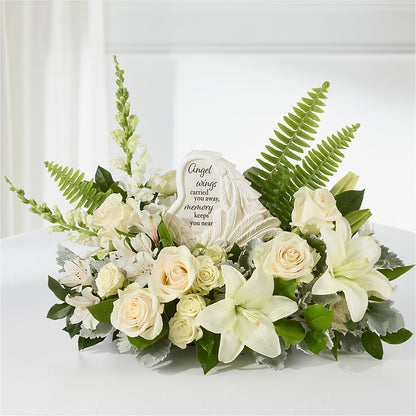 Holding You Close Arrangement – R & J BLOOMS, Rowlett TX