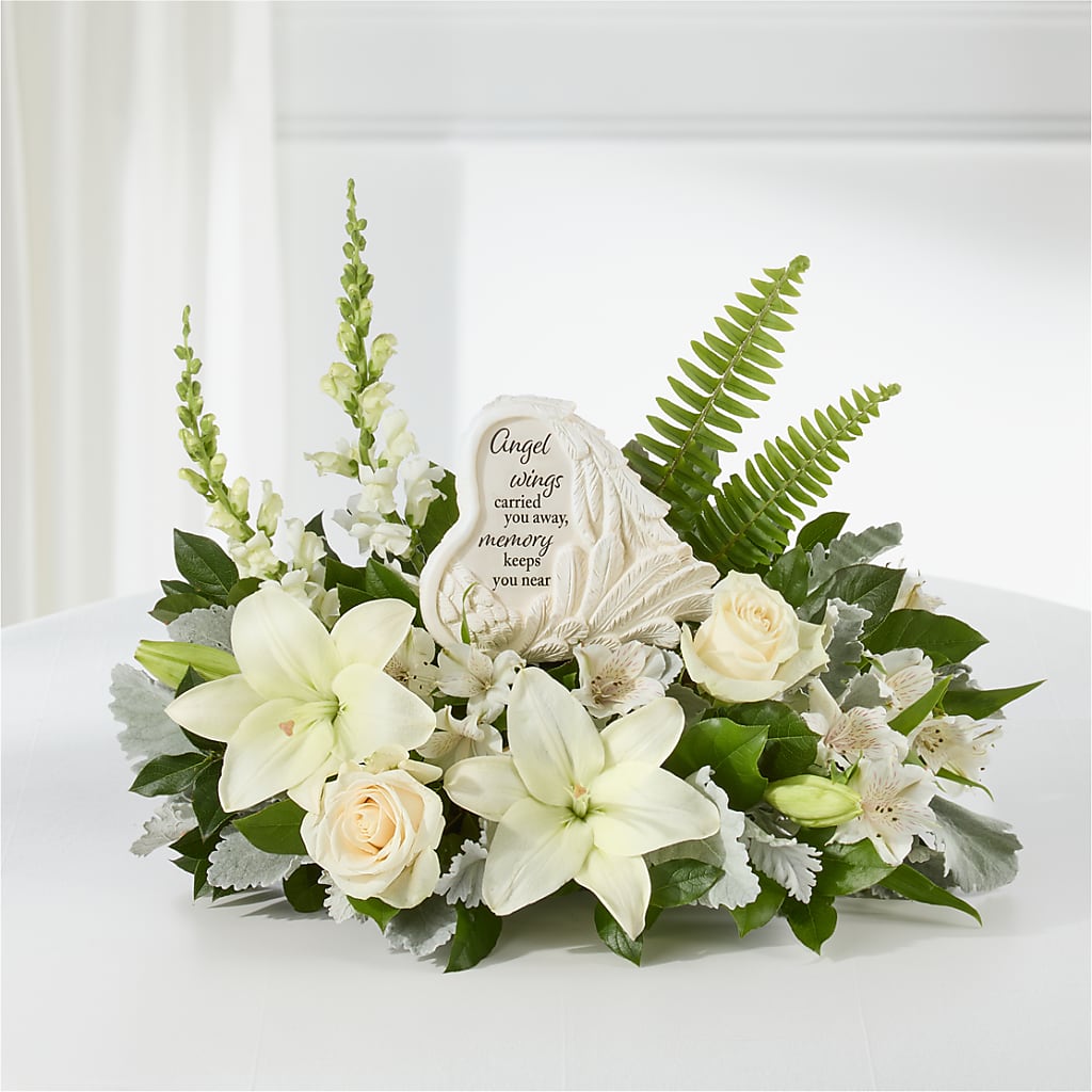 Holding You Close Arrangement – R & J BLOOMS, Rowlett TX