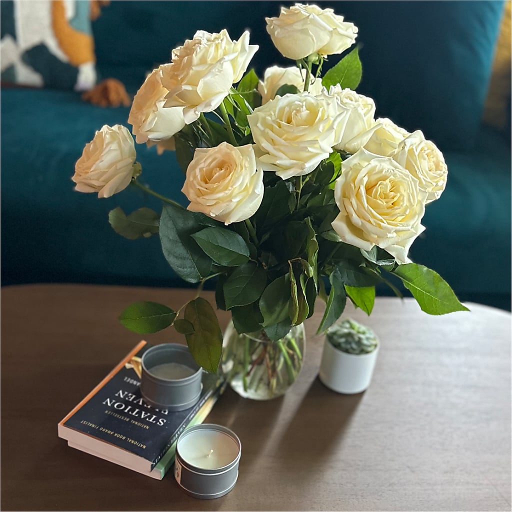 Long Stem Yellow Rose Bouquet – R & J BLOOMS, Rowlett TX