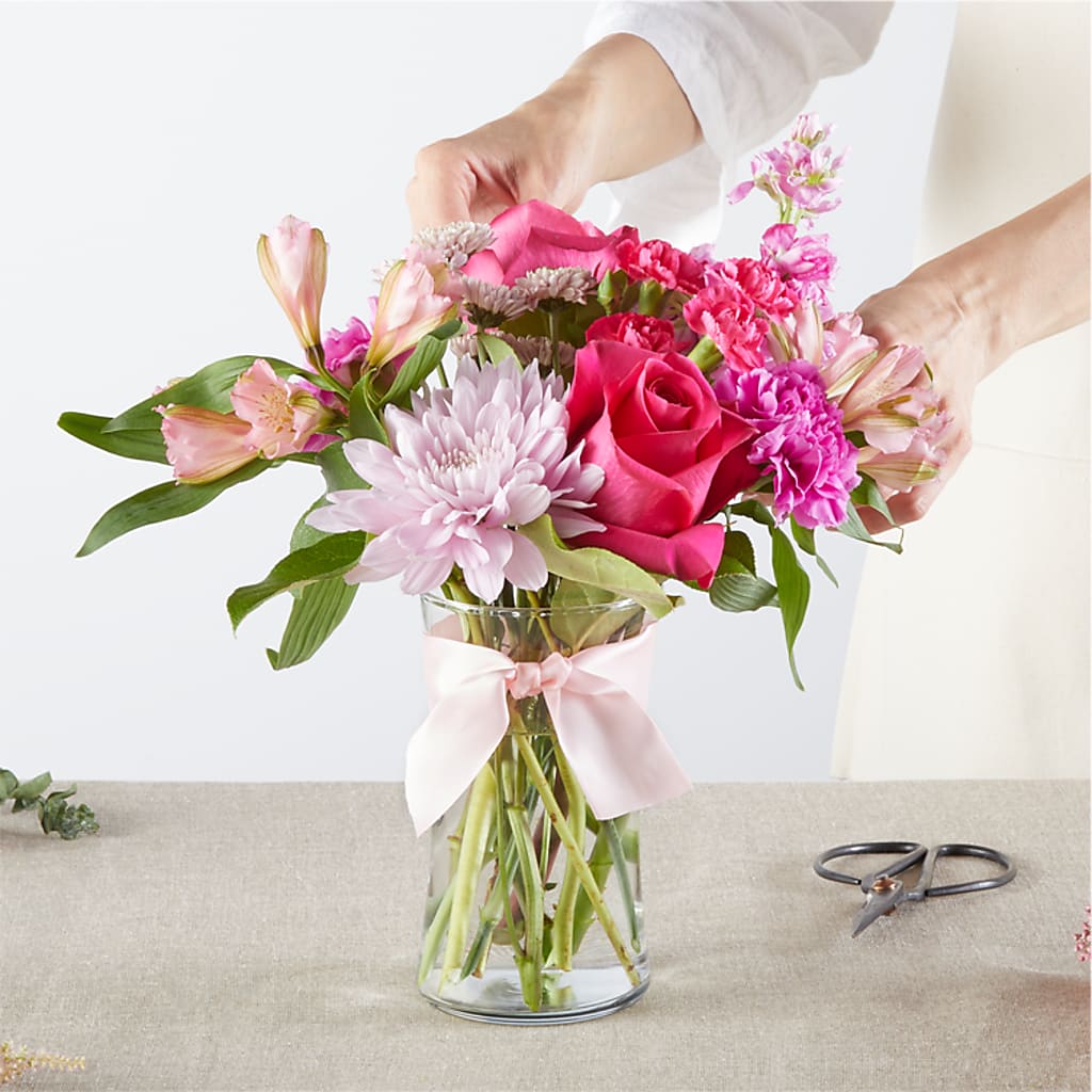Pink Ribbon - A Florist Original – R & J BLOOMS, Rowlett TX