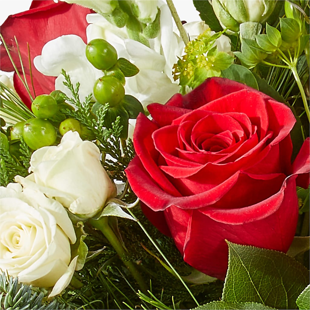 Deck the Halls Bouquet – R & J BLOOMS, Rowlett TX