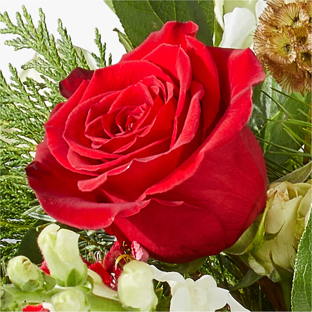Deck the Halls Bouquet – R & J BLOOMS, Rowlett TX