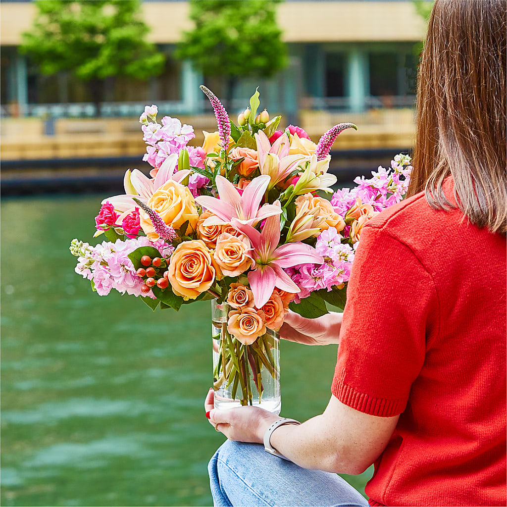 Bisous Bouquet – R & J BLOOMS, Rowlett TX