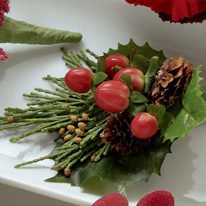 Red Berry Boutonniere – R & J BLOOMS, Rowlett TX